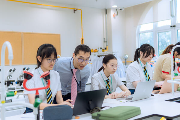 开学第一天,南通惠立学校